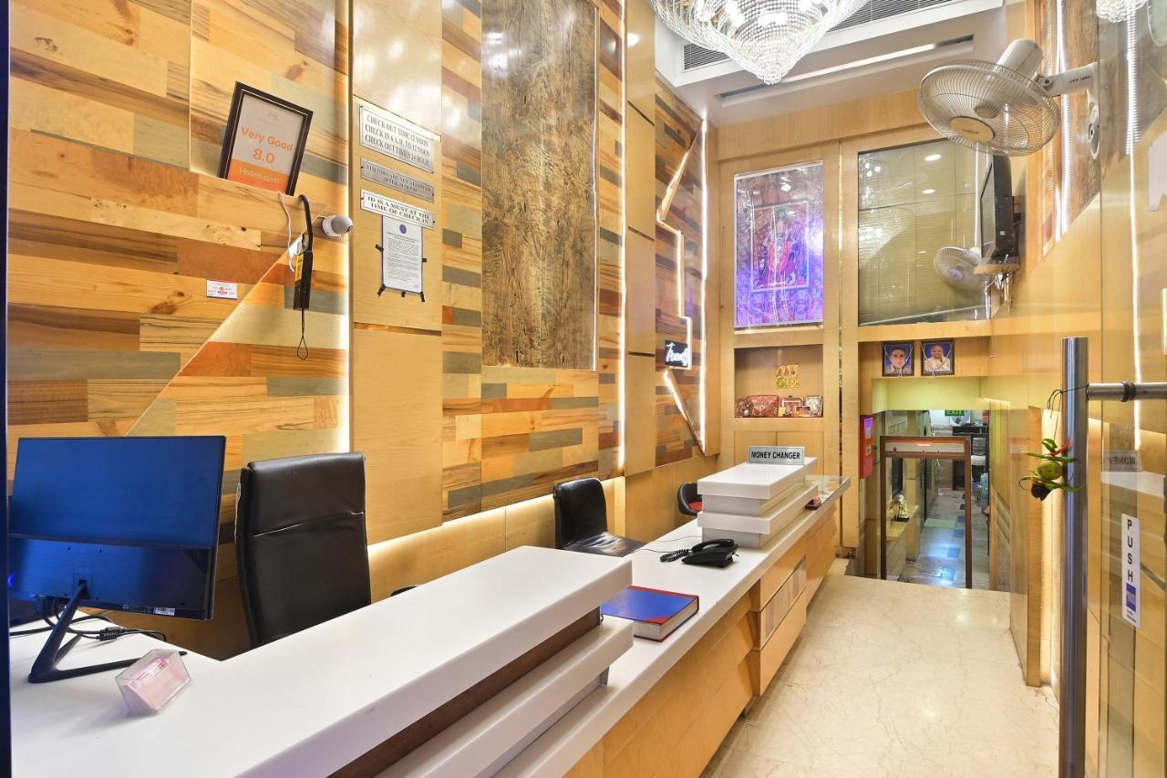 Guru Vas Hotel