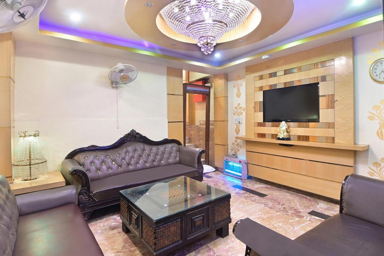 Guru Vas Hotel
